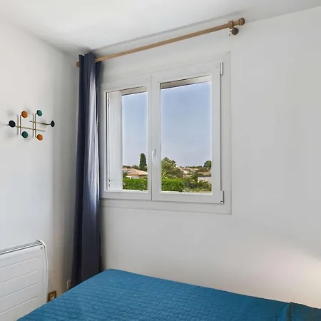 Lumineux 2 Pièces Pour 4 Pers, à 80m De La Avec Terrasse Et Parking Privé - Fr-1-423-222