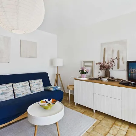 Lumineux 2 Pièces Pour 4 Pers, à 80m De La Avec Terrasse Et Parking Privé - Fr-1-423-222 Le Grau d'Agde